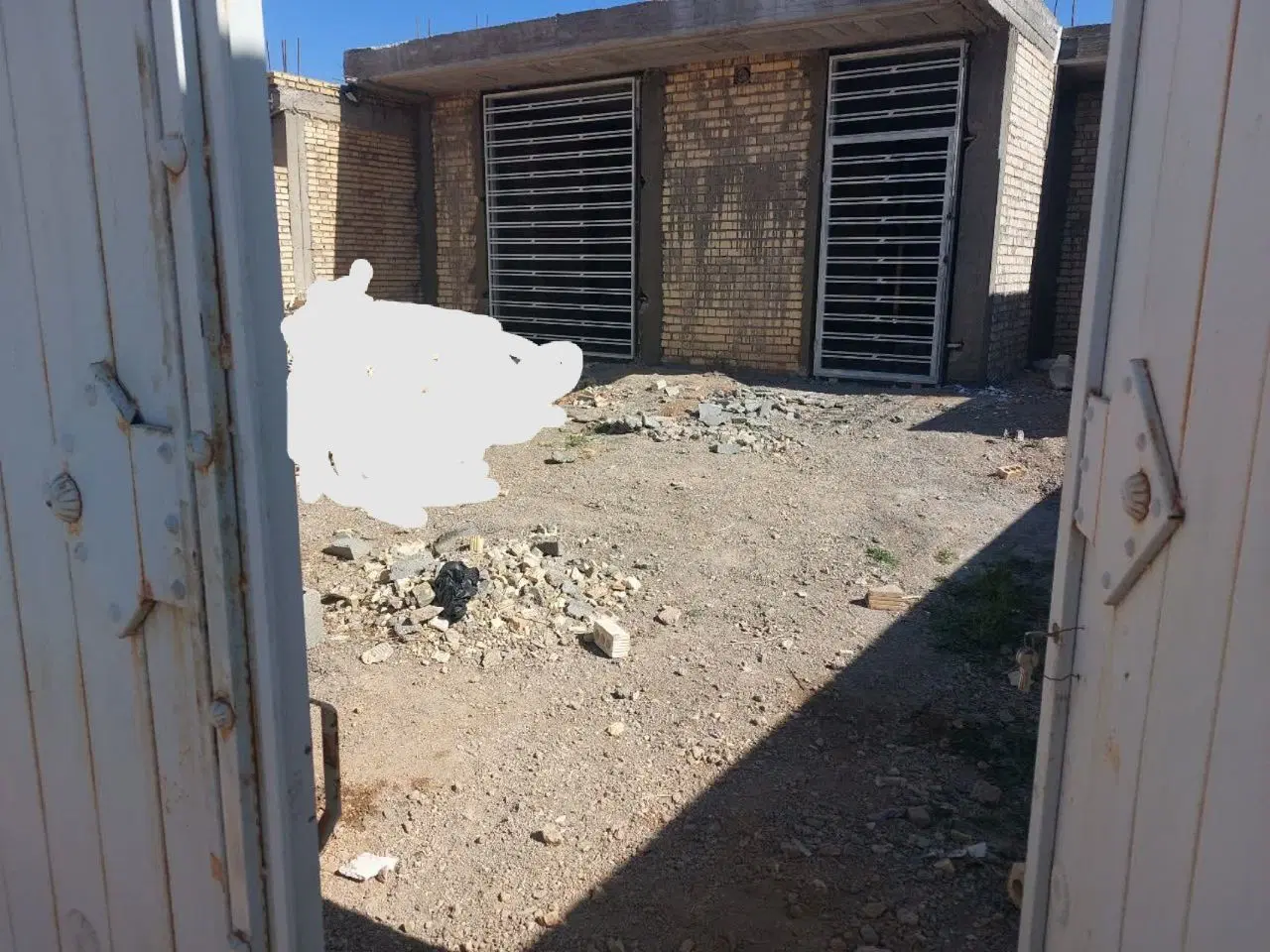 ویلایی نیمه ساخت حشمتیه