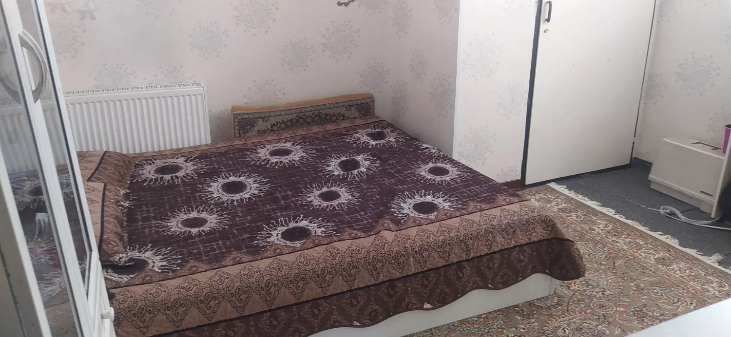 واحد تک واحدی آزادگان