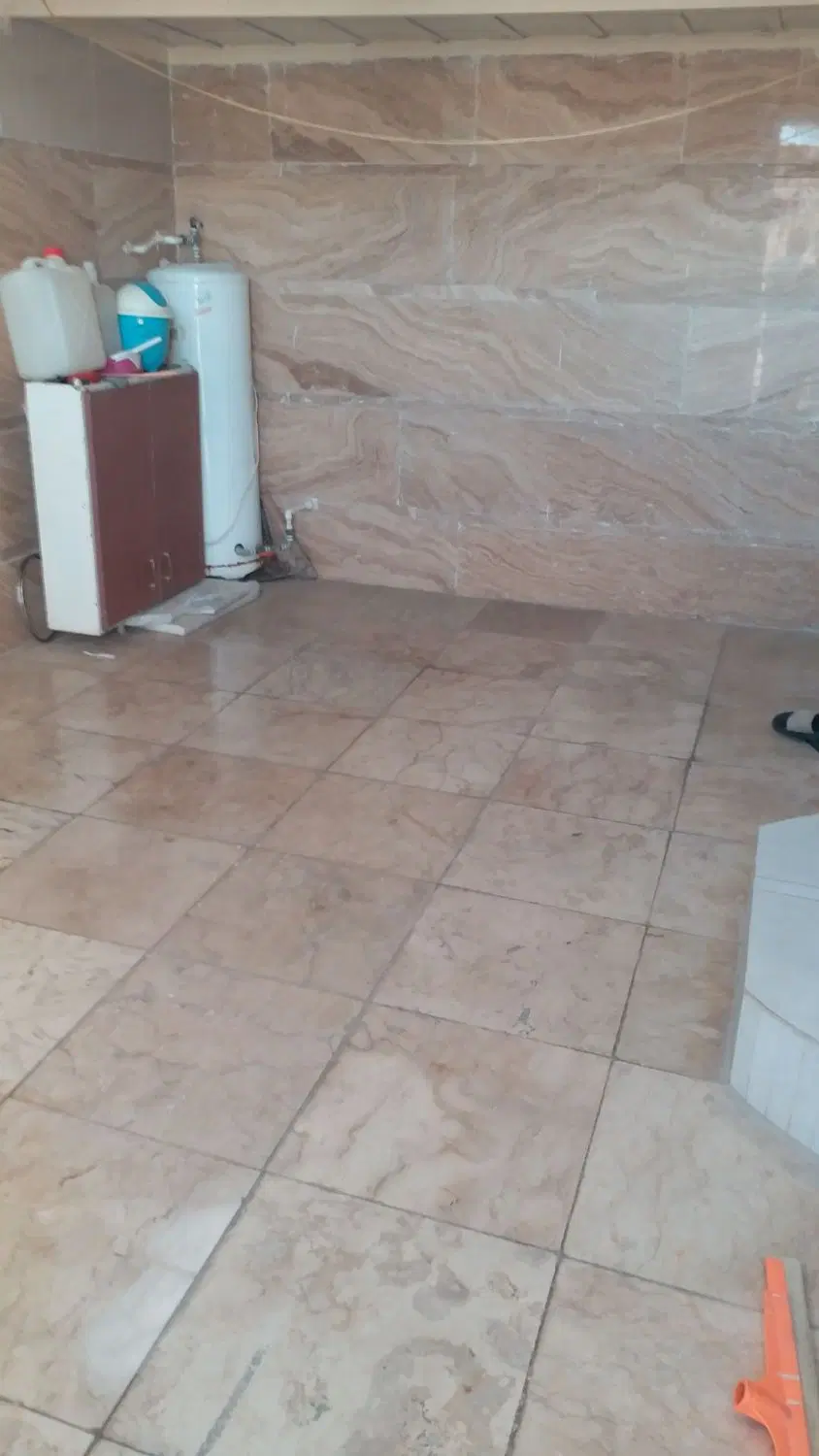 آپارتمان طبقه هم کف ۱۲۰متری