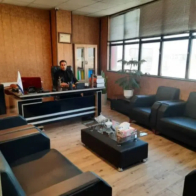 فروش یک واحد آپارتمان اداری سند دار
