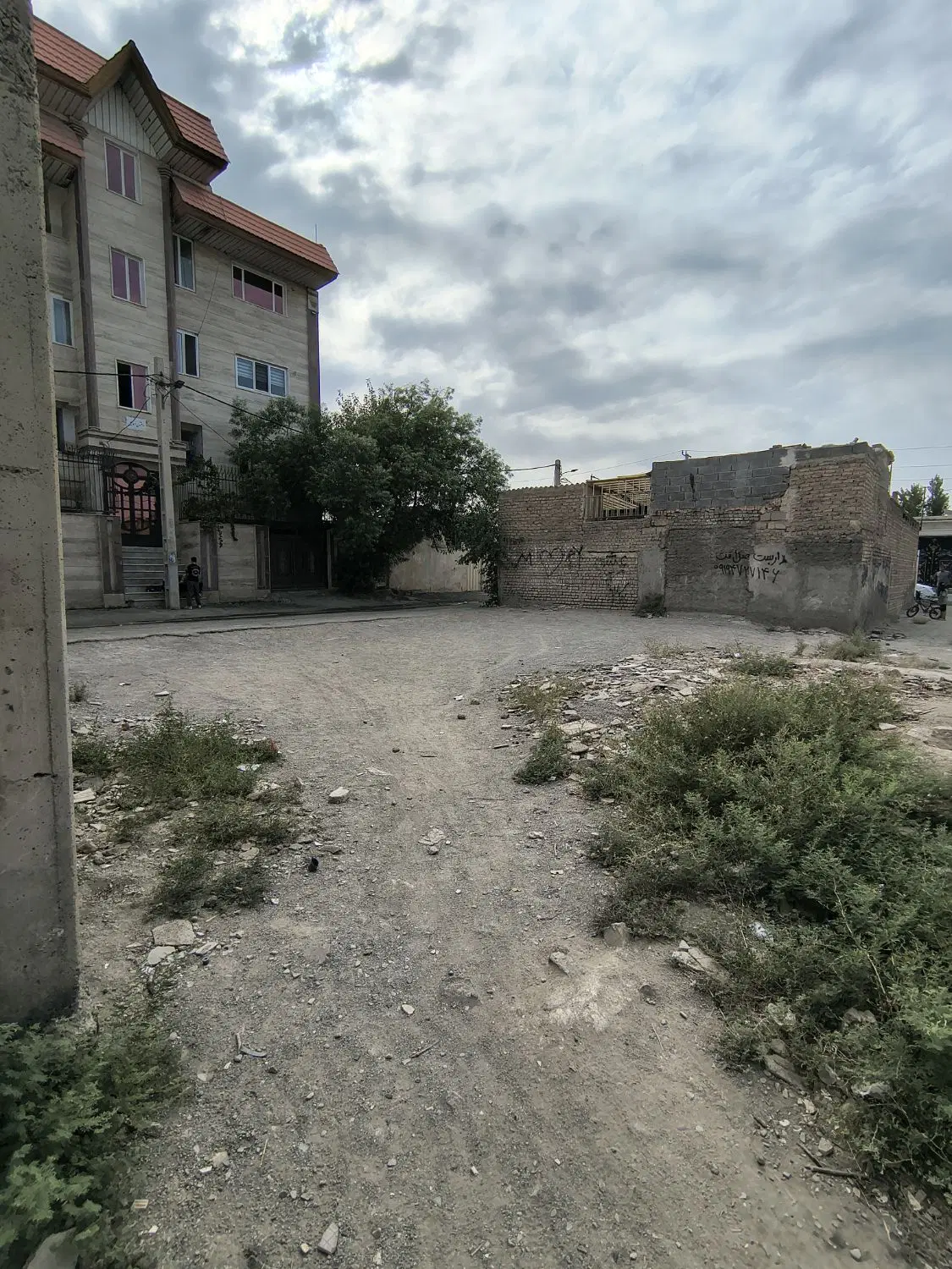 ۱۲۰ متر زمین آماده ساخت