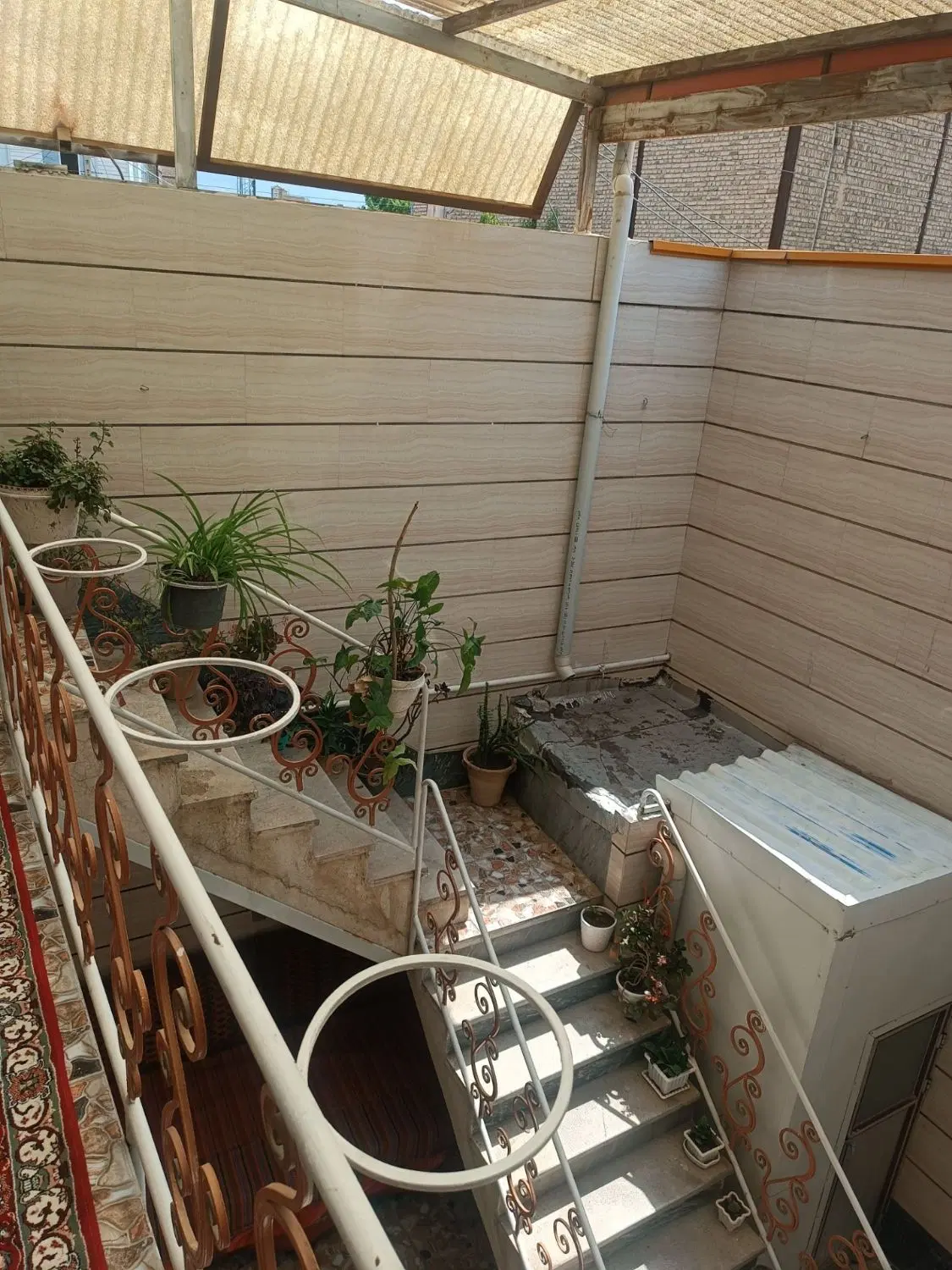 خانه دوطبقه پارکینگ دار