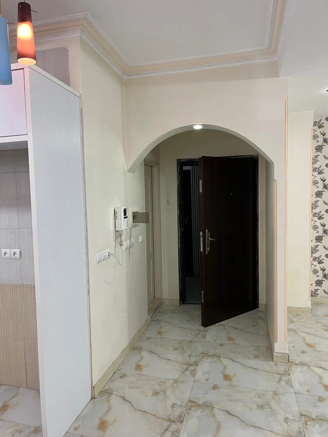 رهن و اجاره واحد ۱۰۰متری