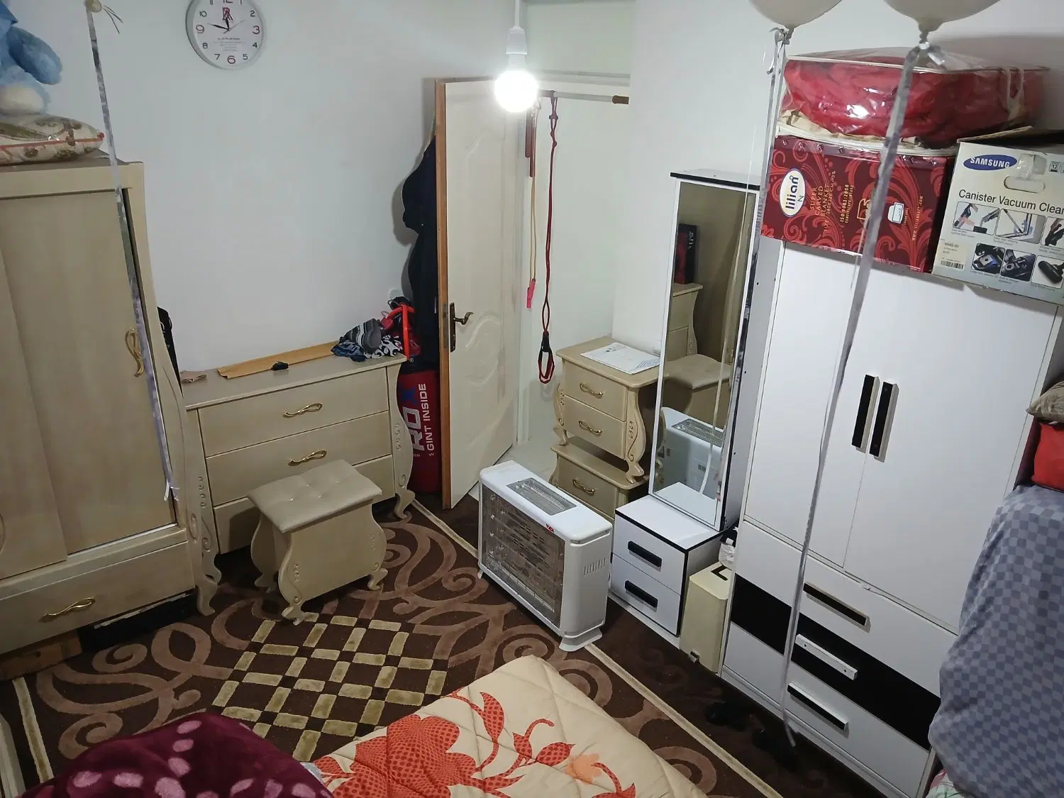 منزل ویلایی ۷۰متری.حسینی‌الهاشمی