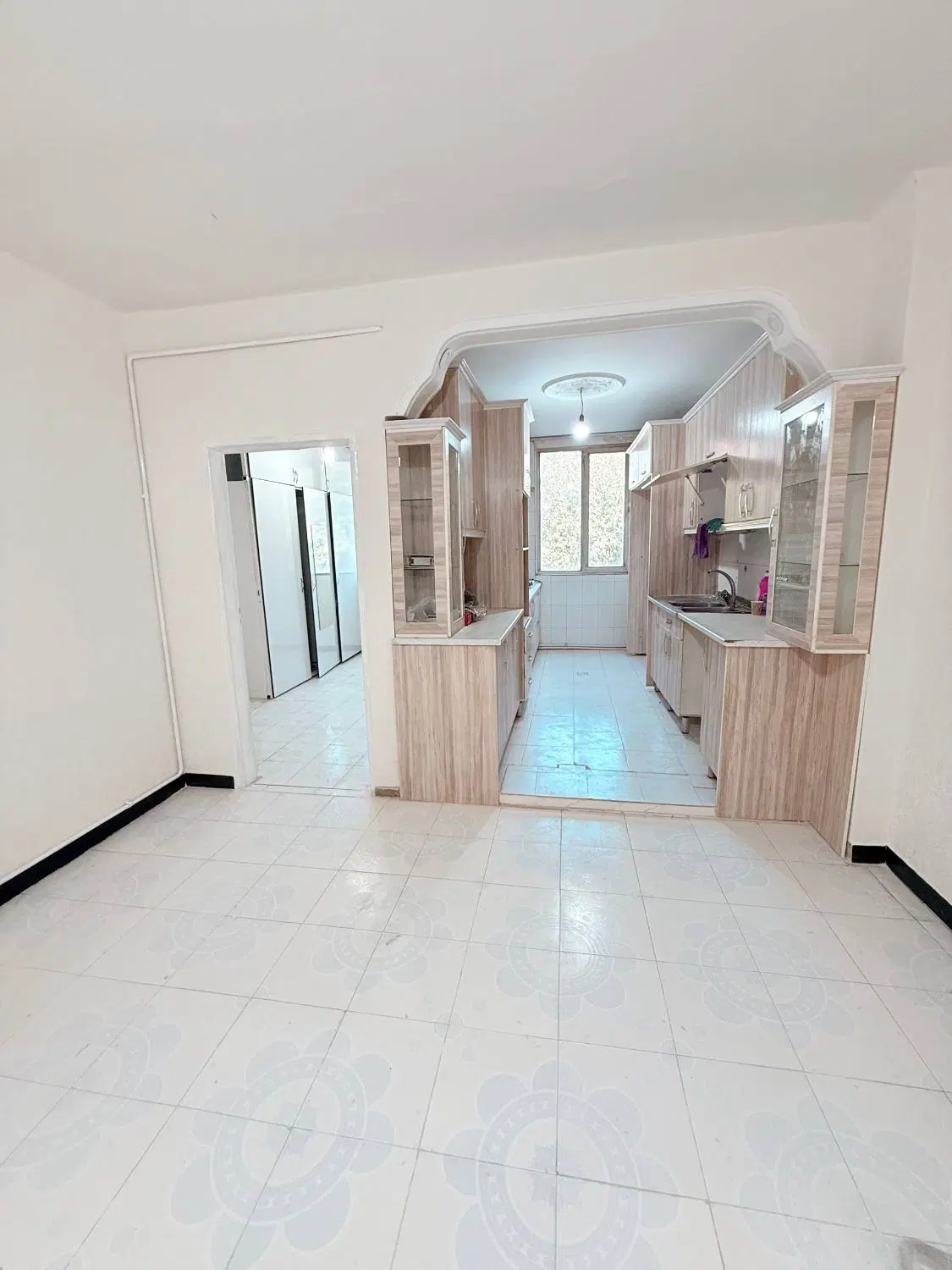 اجاره آپارتمان کاشانی پارکینگ دار
