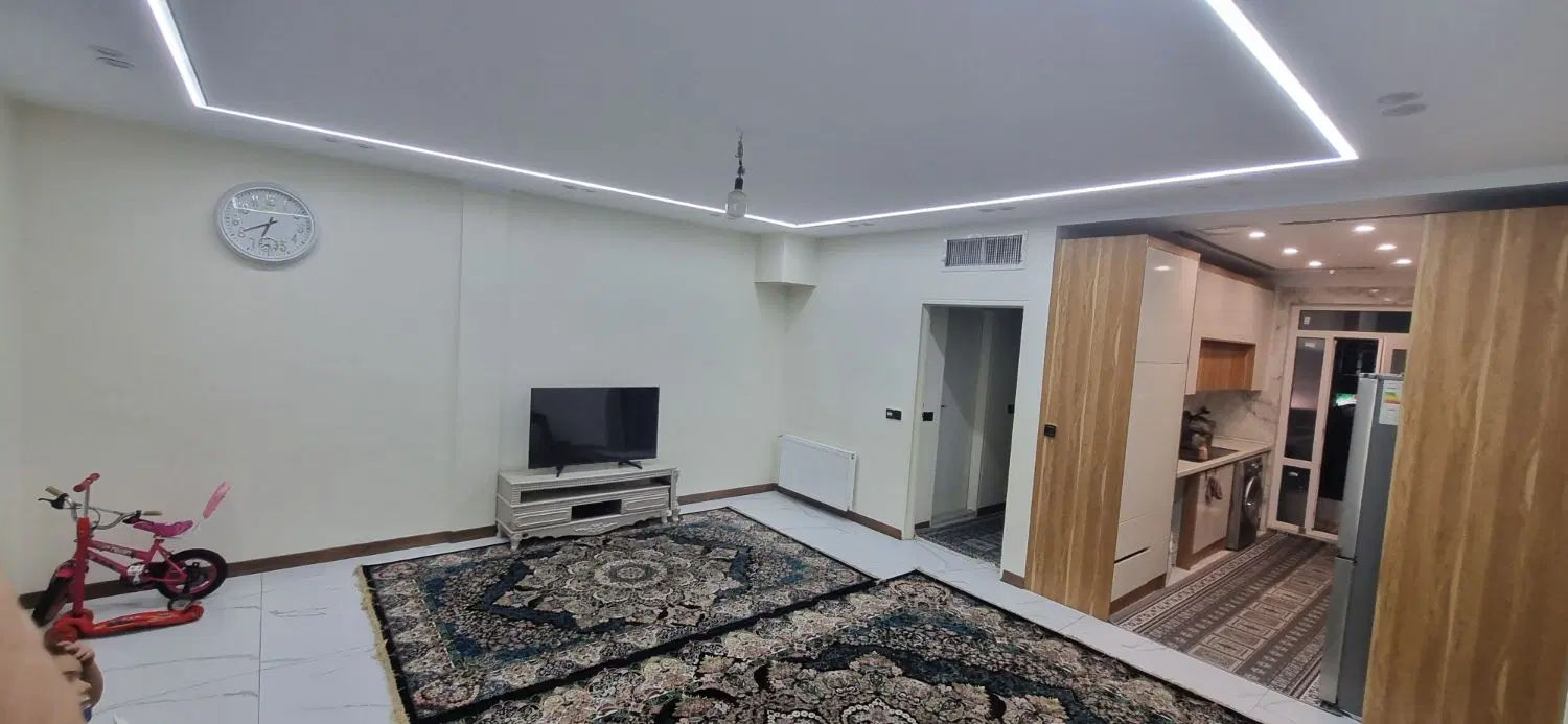 آپارتمان ۶۷ متری تک واحدی