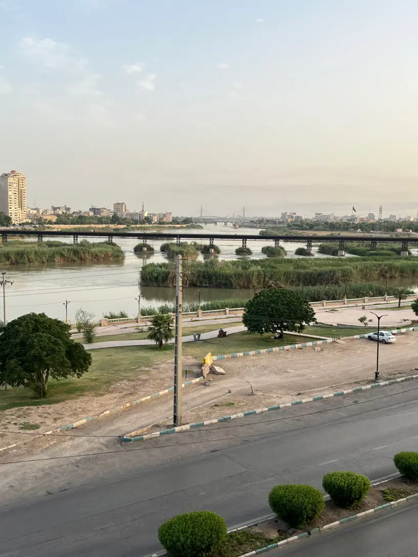 رهن کامل واحد اداری ۳۰۰ متری