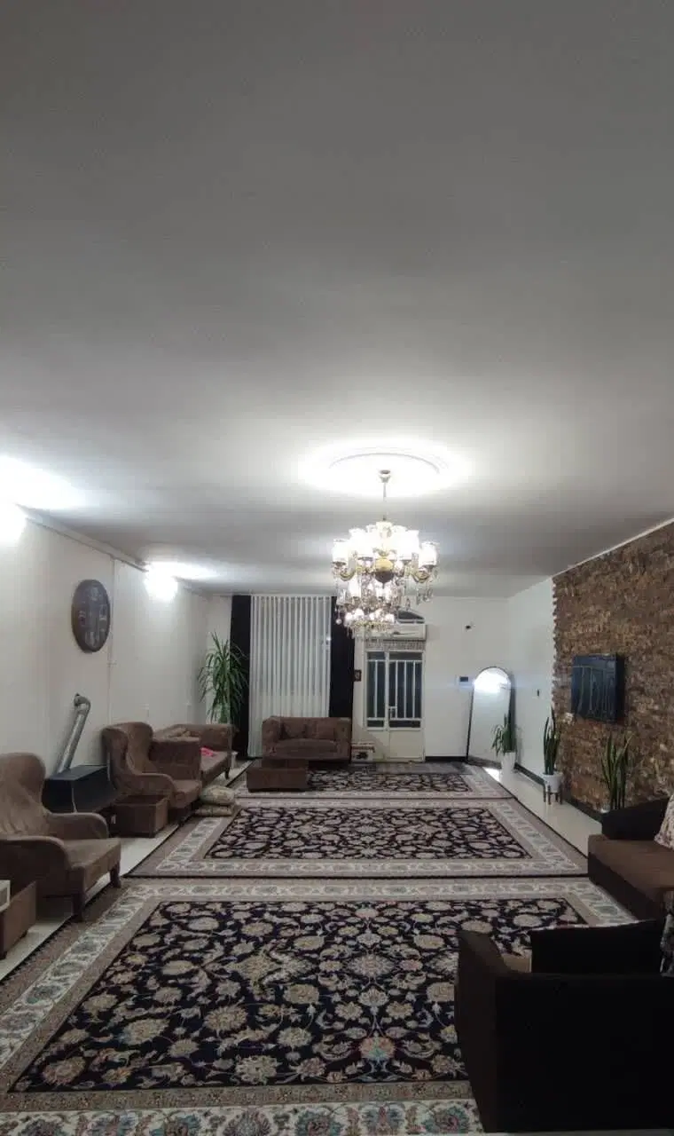 ویلایی گلدشت غربی عربان