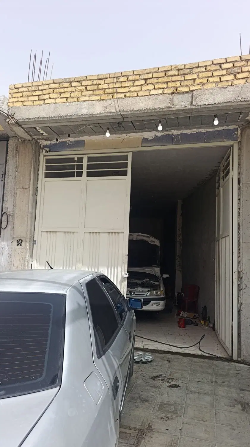 مغازه تجاری