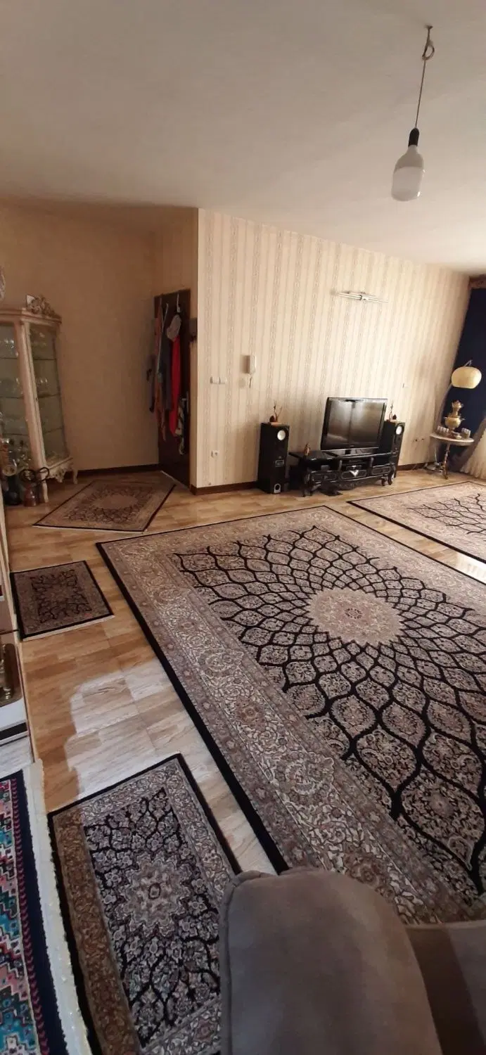 طبقه دوم ساختمان ۲طبقه ۸۰متری احتشامیه عدالت۷