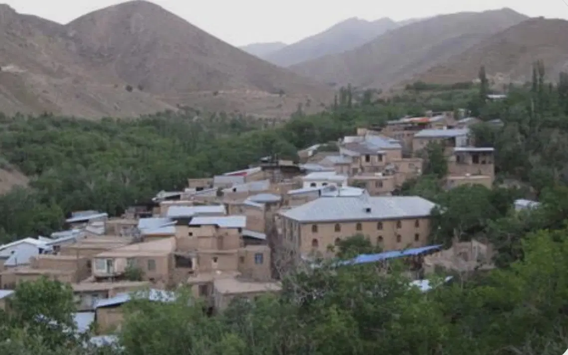 زمین مسکونی با پروانه(روستای انجیله )