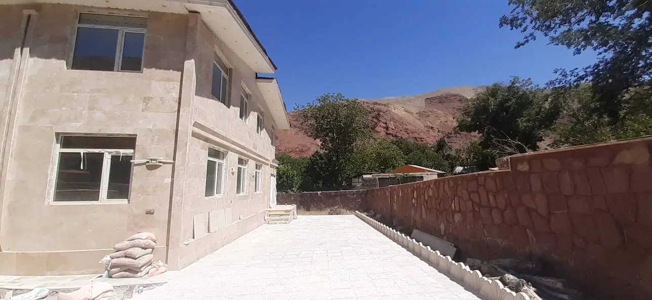 ویلا لوکس در نزدیکی تهران