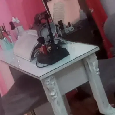 اجاره مغازه ۲۰ متری ارایشگاه زنانه