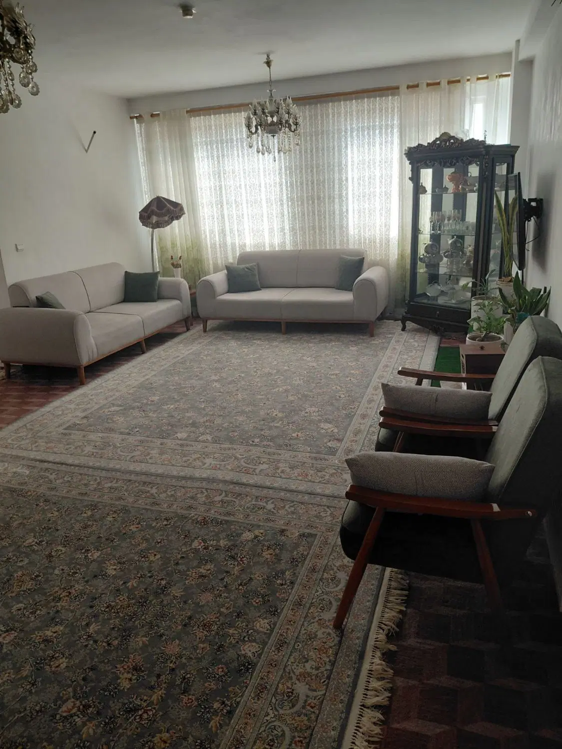 آپارتمان سه خواب میلاد گلشهر