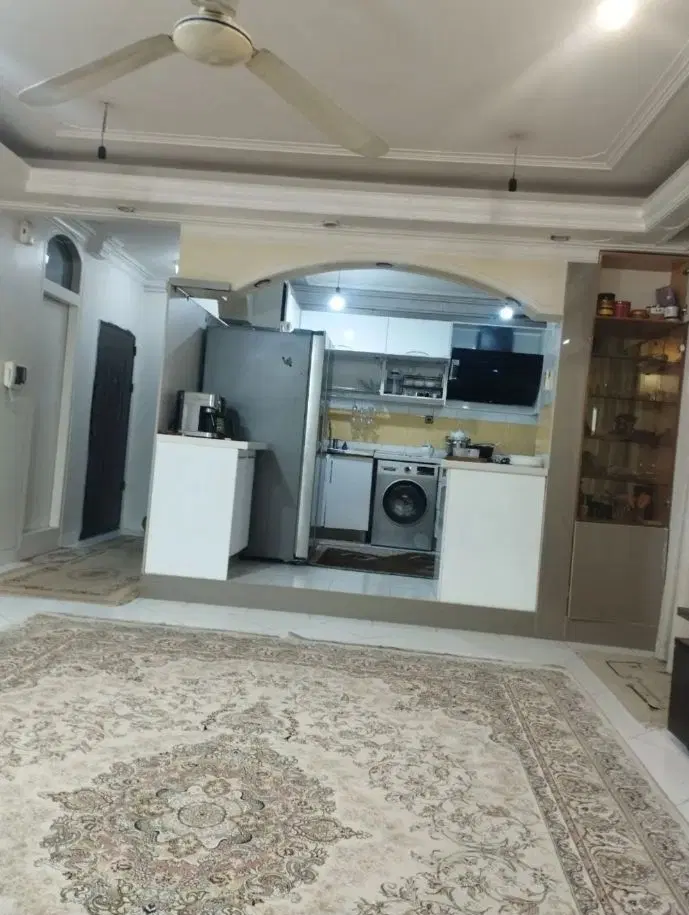آپارتمان _ ۷۵ متری _ باهنر