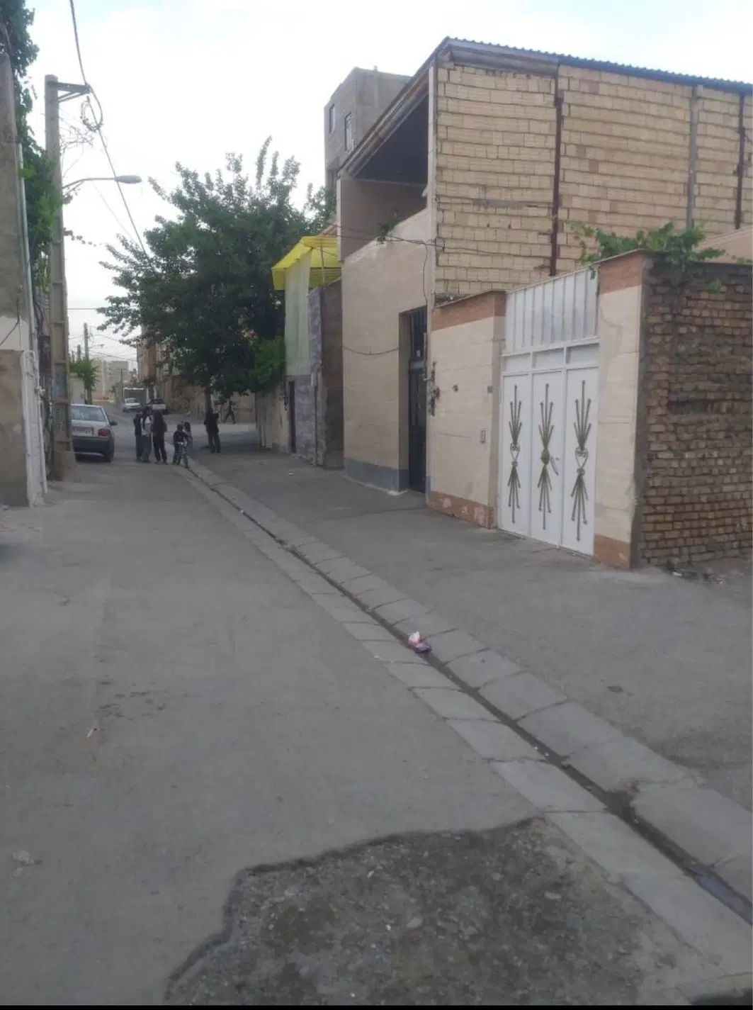 زمین ۱۱۴ متری مشکین دشت