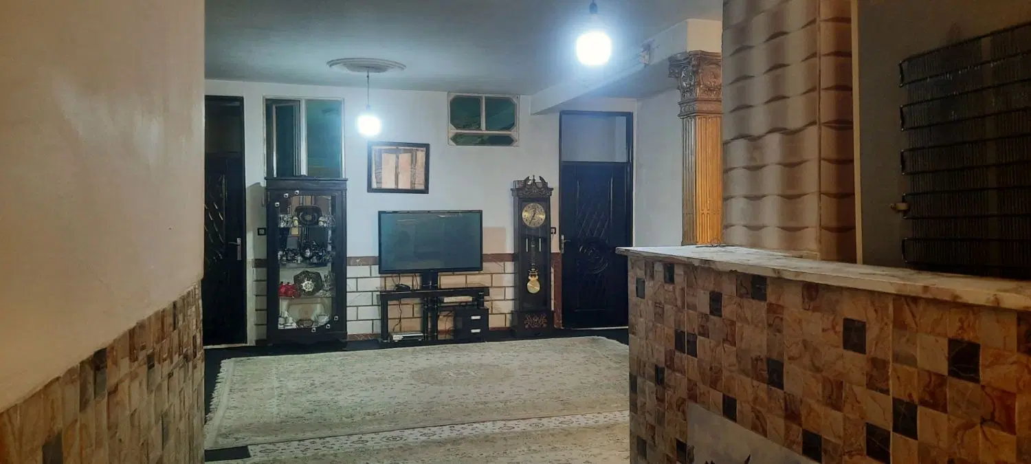 خانه۱۳۰متری شیک دوطبقه بلوار فرعی شعبانی نقدمعاوضه