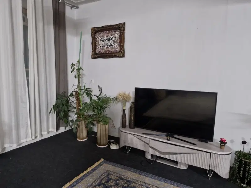 اجاره منزل یک خواب۱۰۰ متری سفیر شمالی