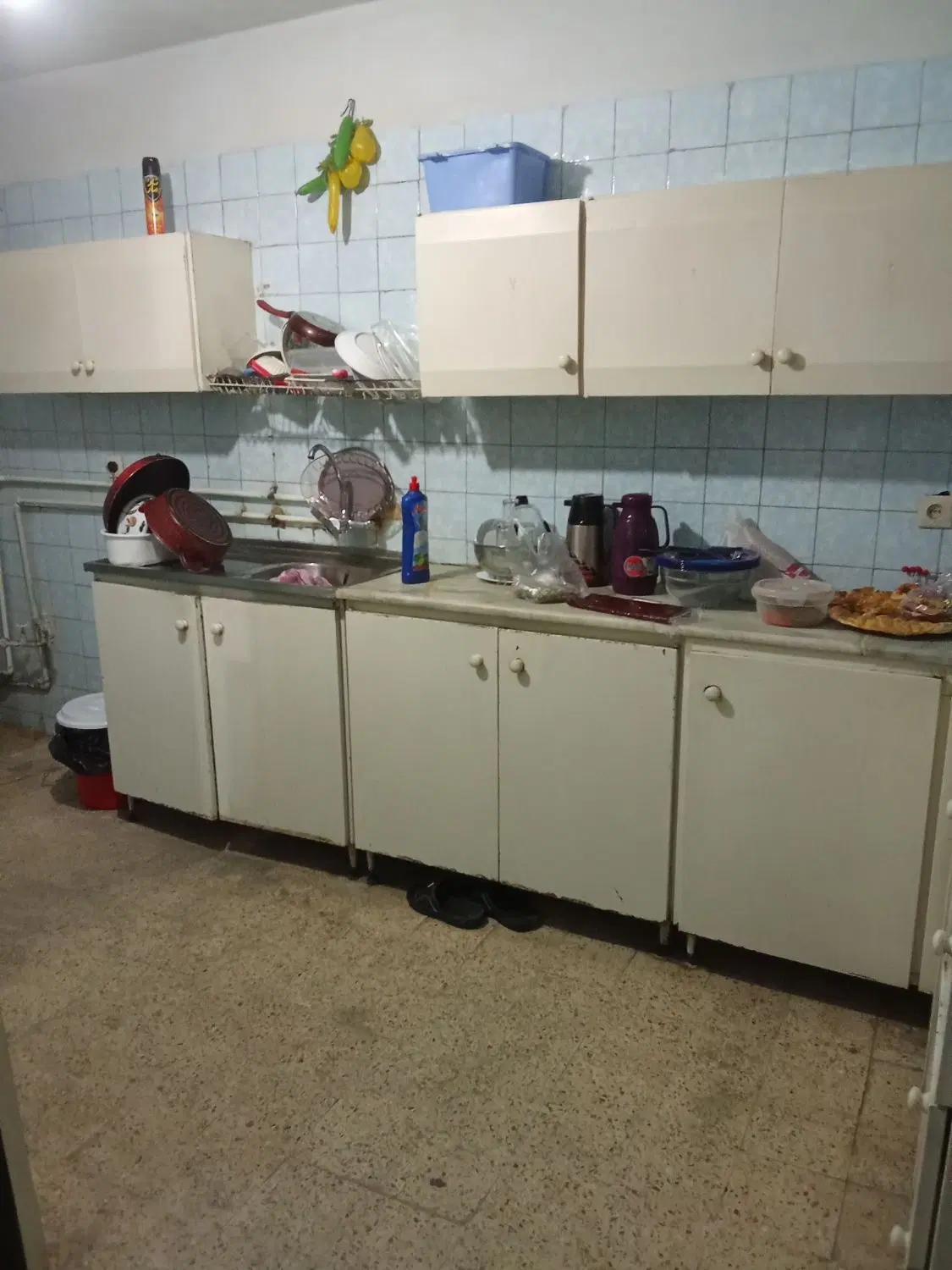 خوابگاه پسرانه تازه تاسیس با جای پارک موتور