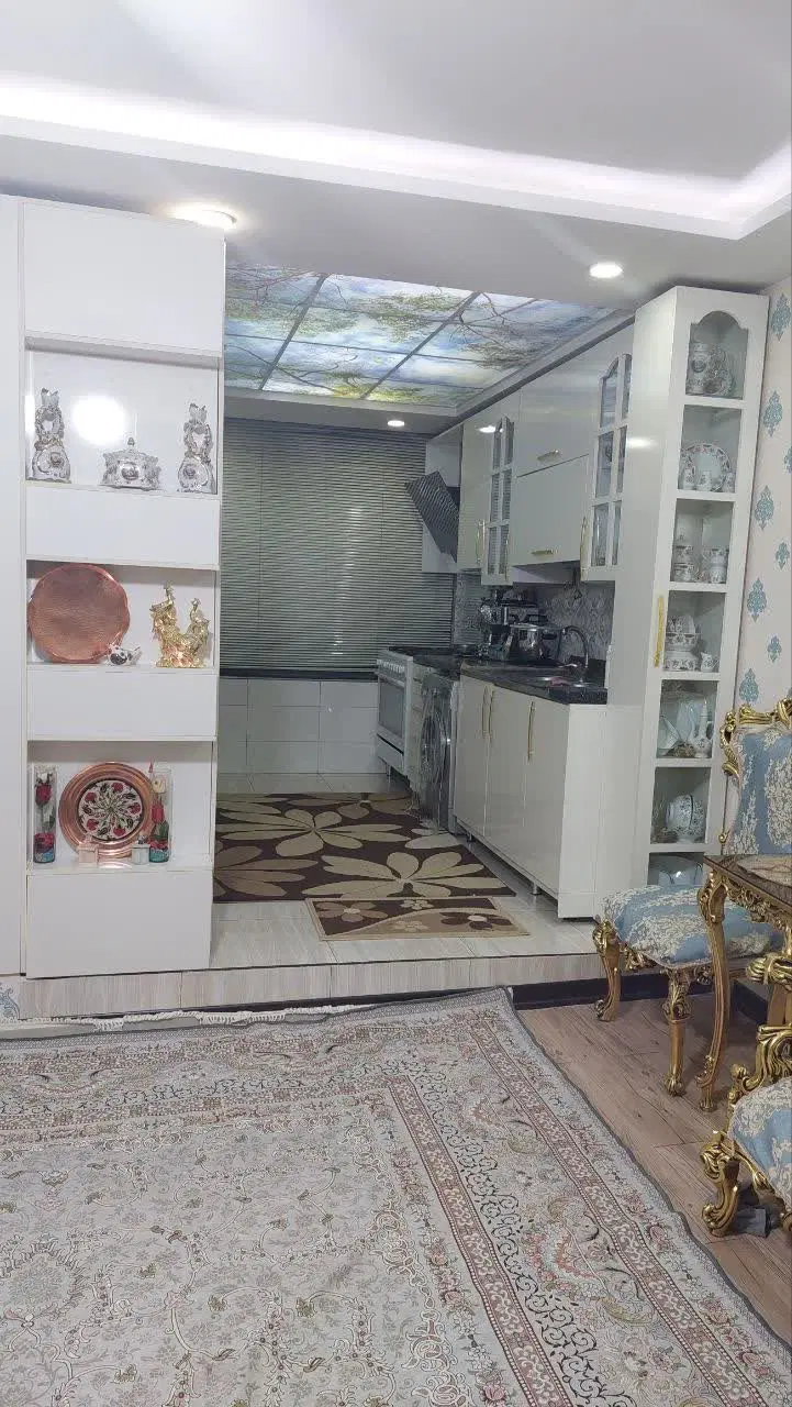 ویلایی دوطبقه مستقل بازسازی شده شیک
