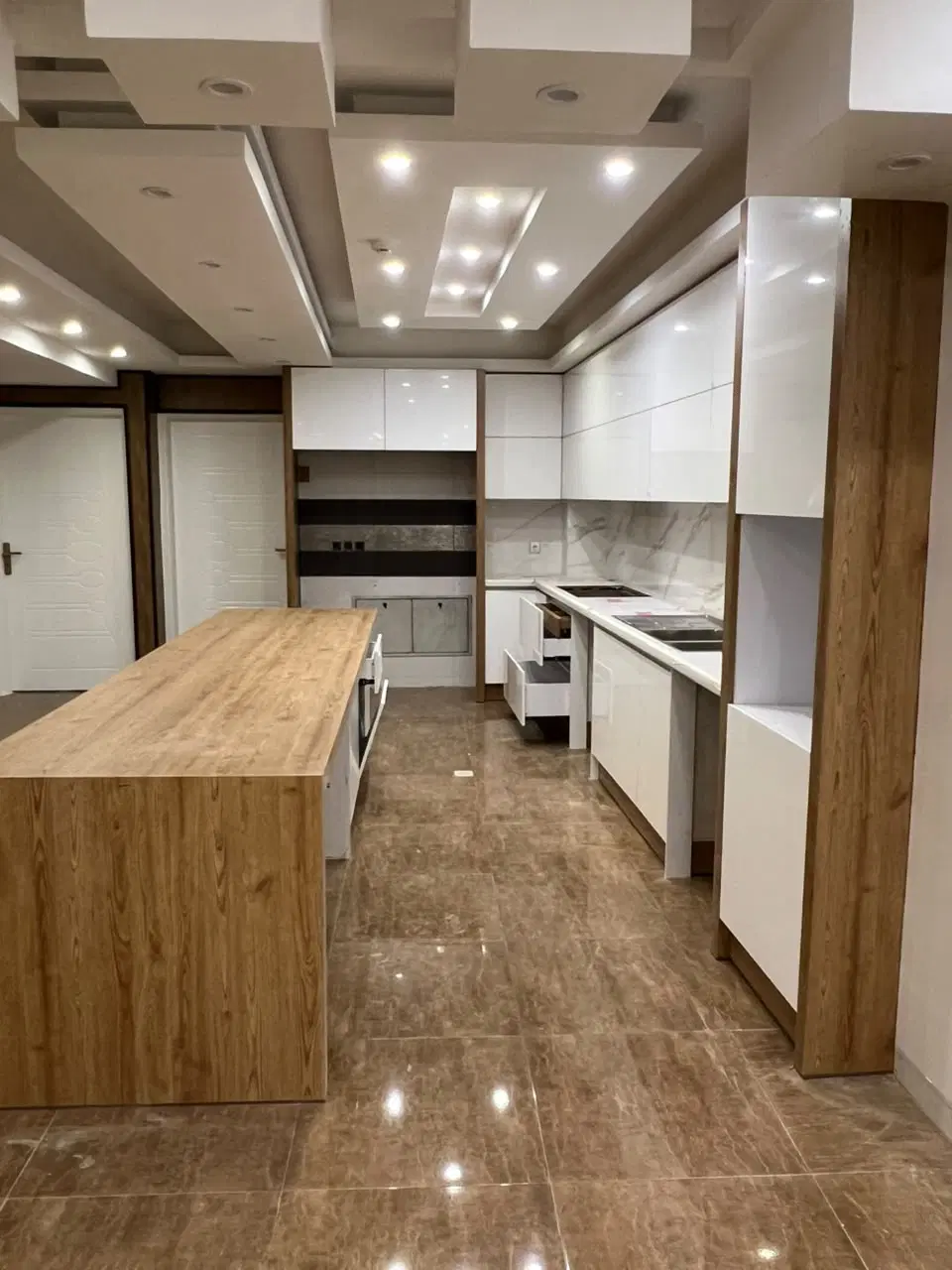 فروش آپارتمان مرکز شهر