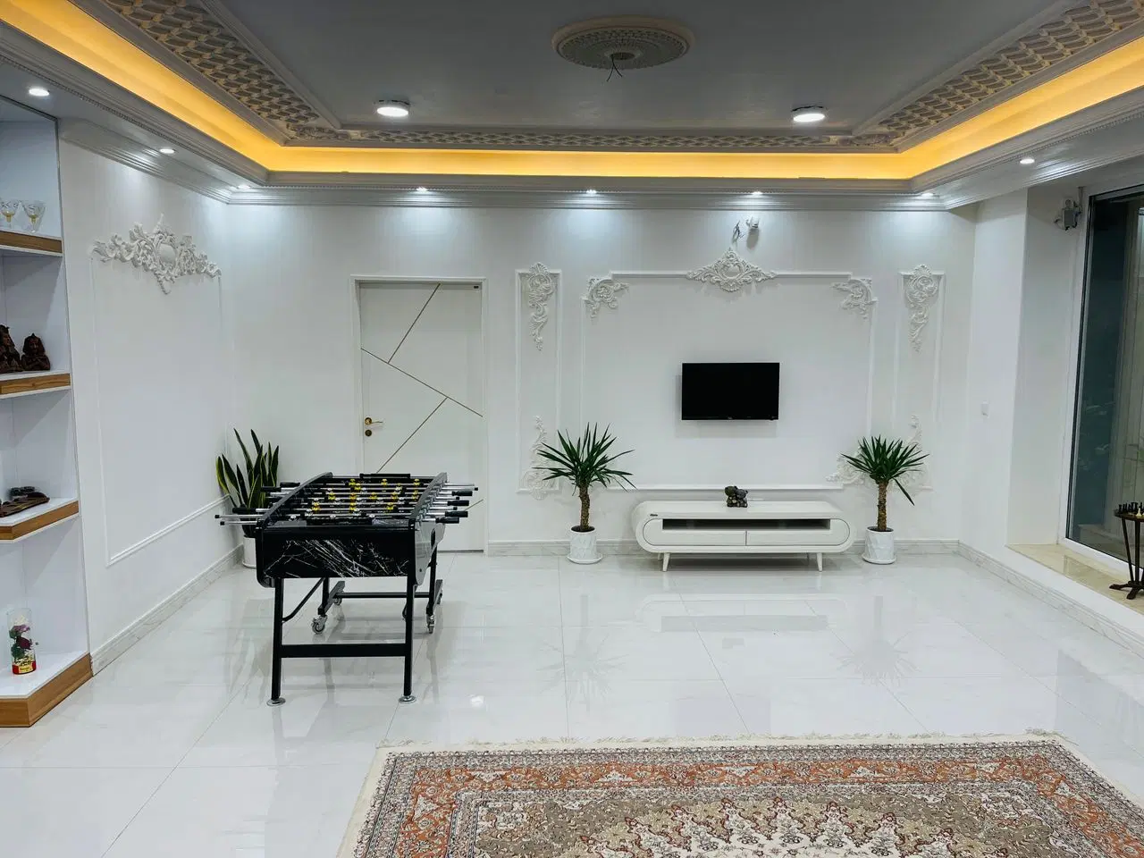 آپارتمان 130متر_تجهیز شده_خیابان ملک