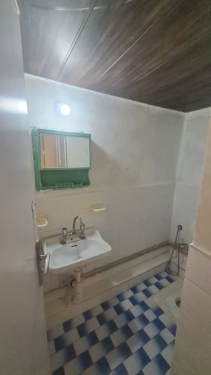 آپارتمان دو خواب ۵۰۰ دستگاه ارتش