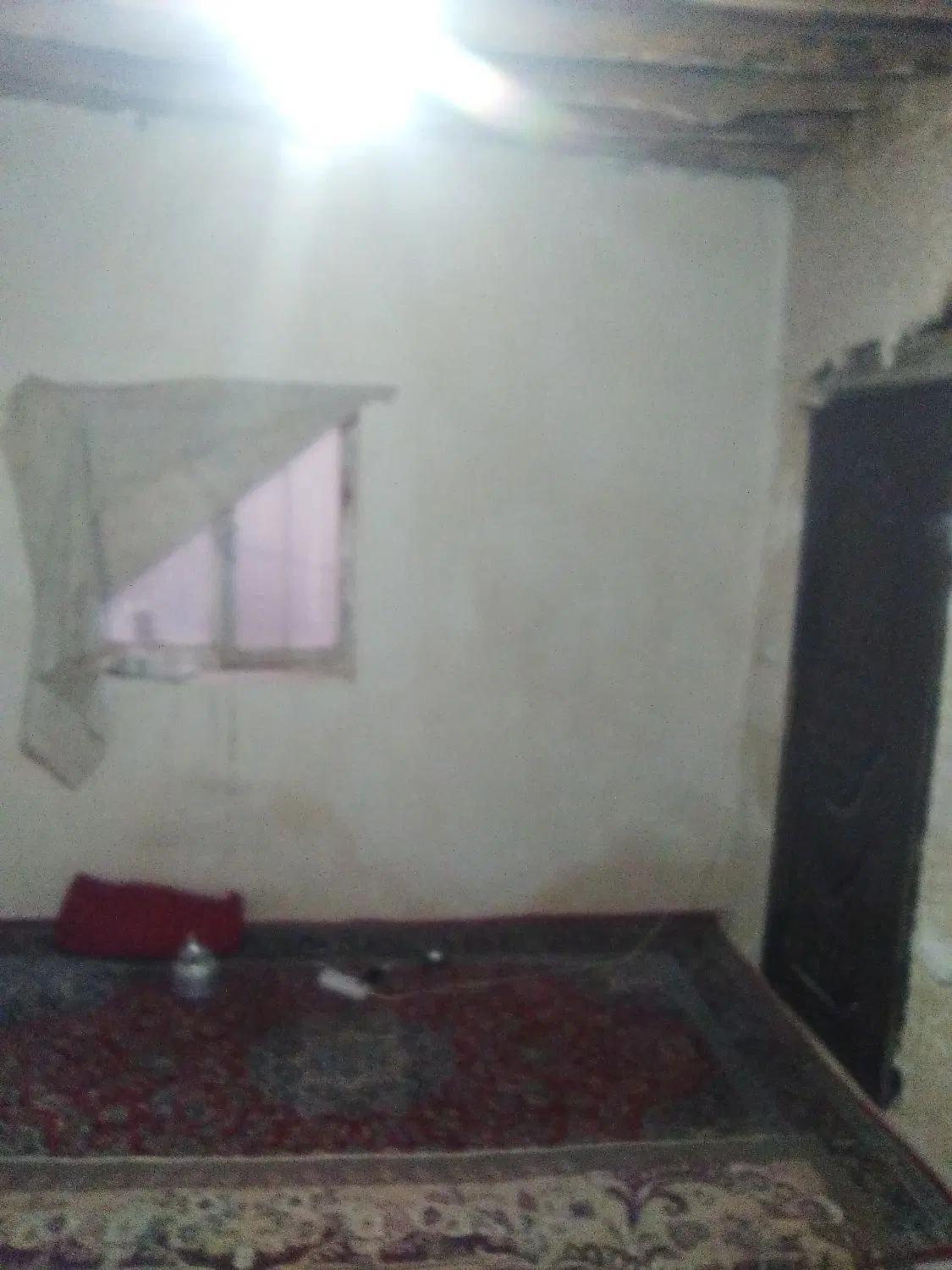 خانه صدمتری چوبی نبمه کاره