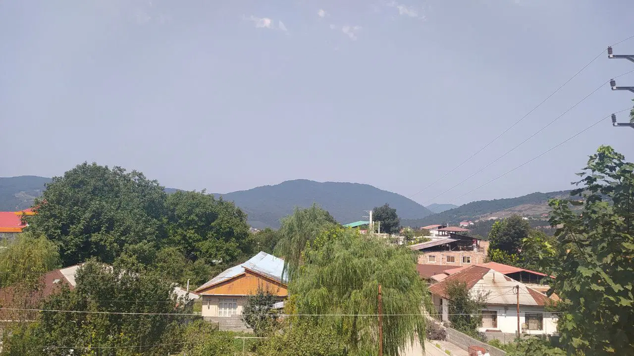 سوییت اجاره‌ای، روستای سی‌پی