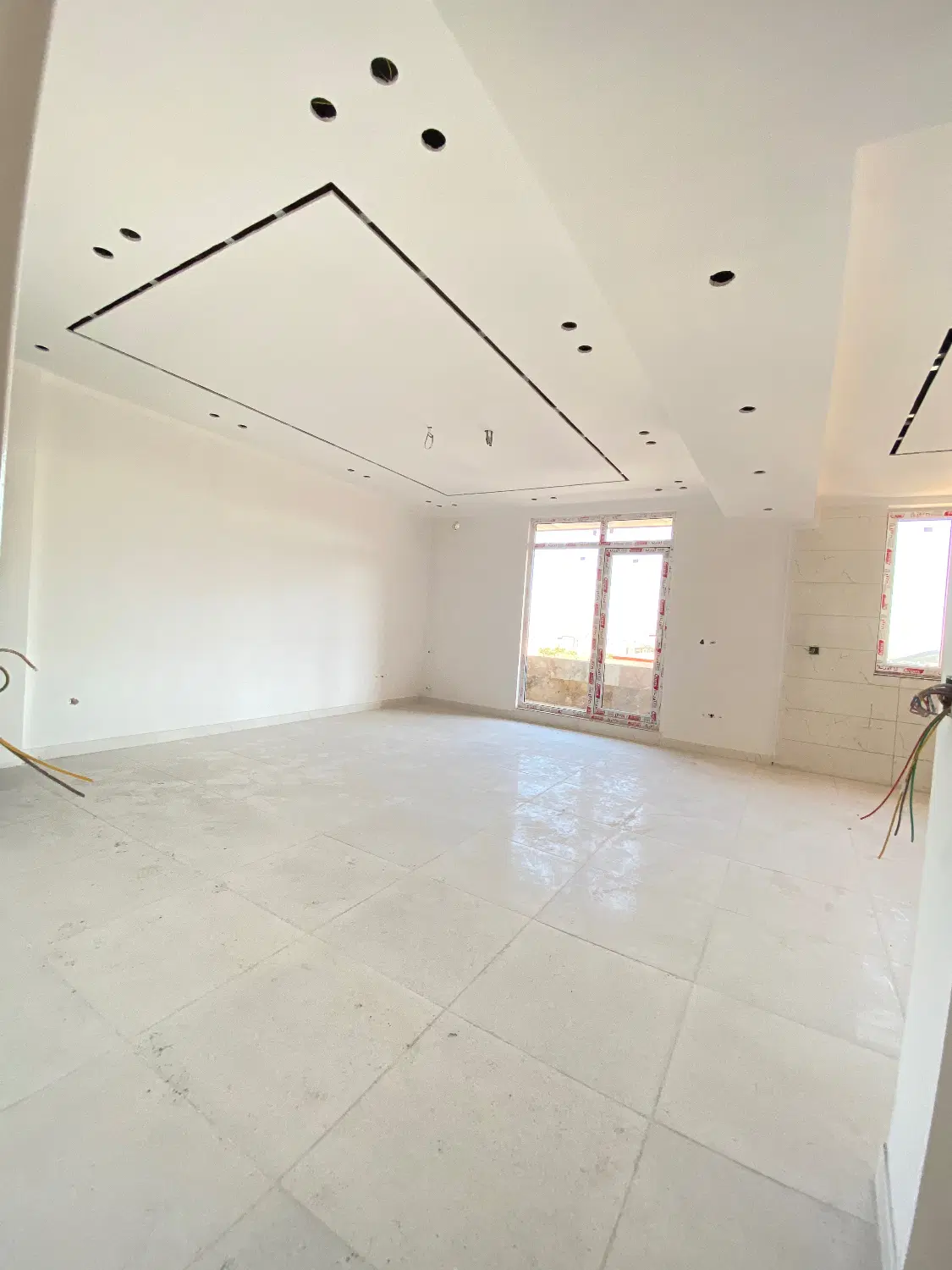 اپارتمان دارایی طبقه ۷ جنوبی دید آزاد