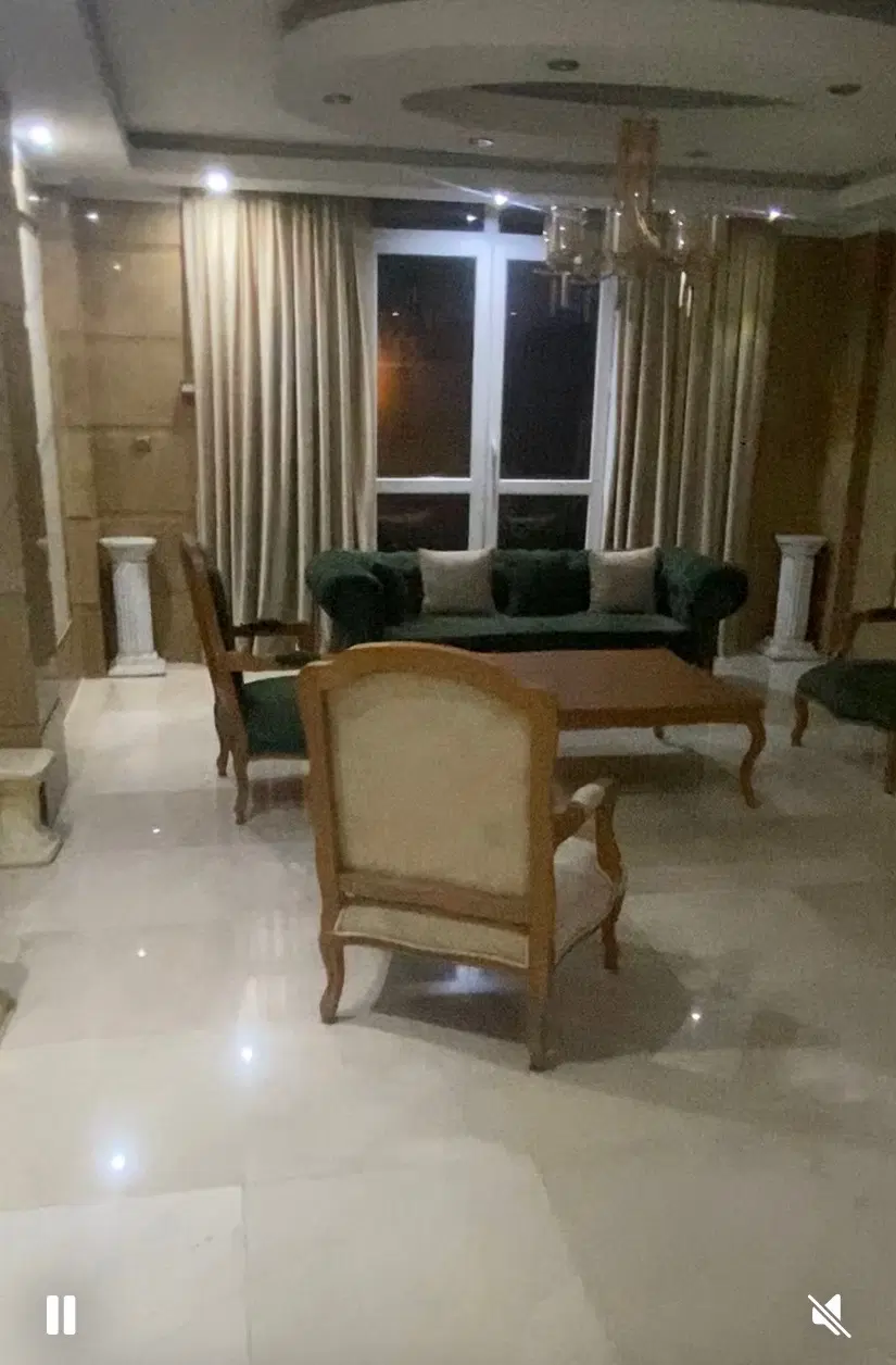 فروش اپارتمان ۱۲۷ متری در سعادت اباد ایثار گران