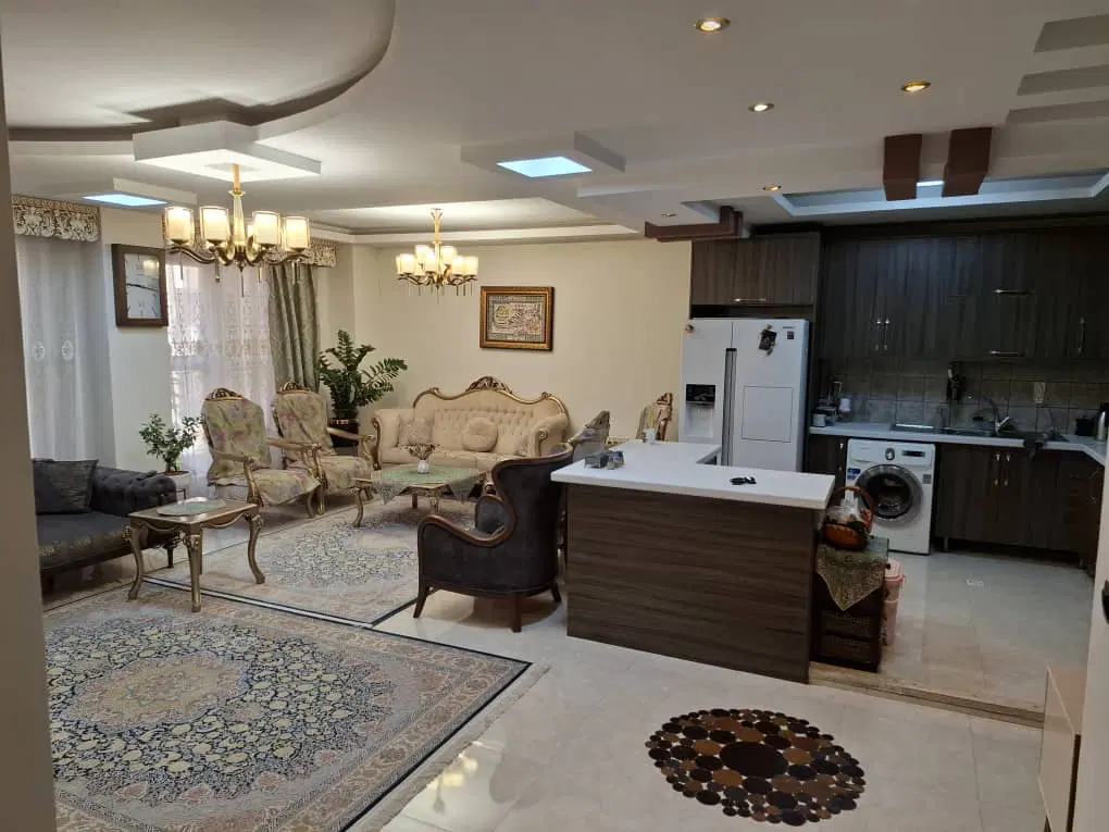 فروش آپارتمان ۹۲ متری دوخواب در منوچهری شرقی