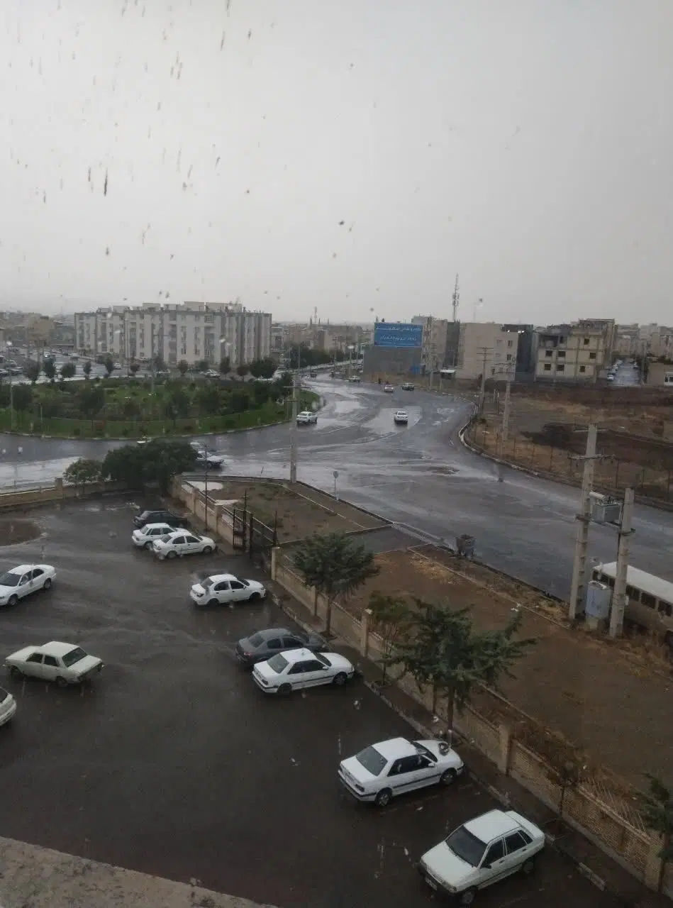آپارتمان m5 گلشهر طبقه ۳دوخواب