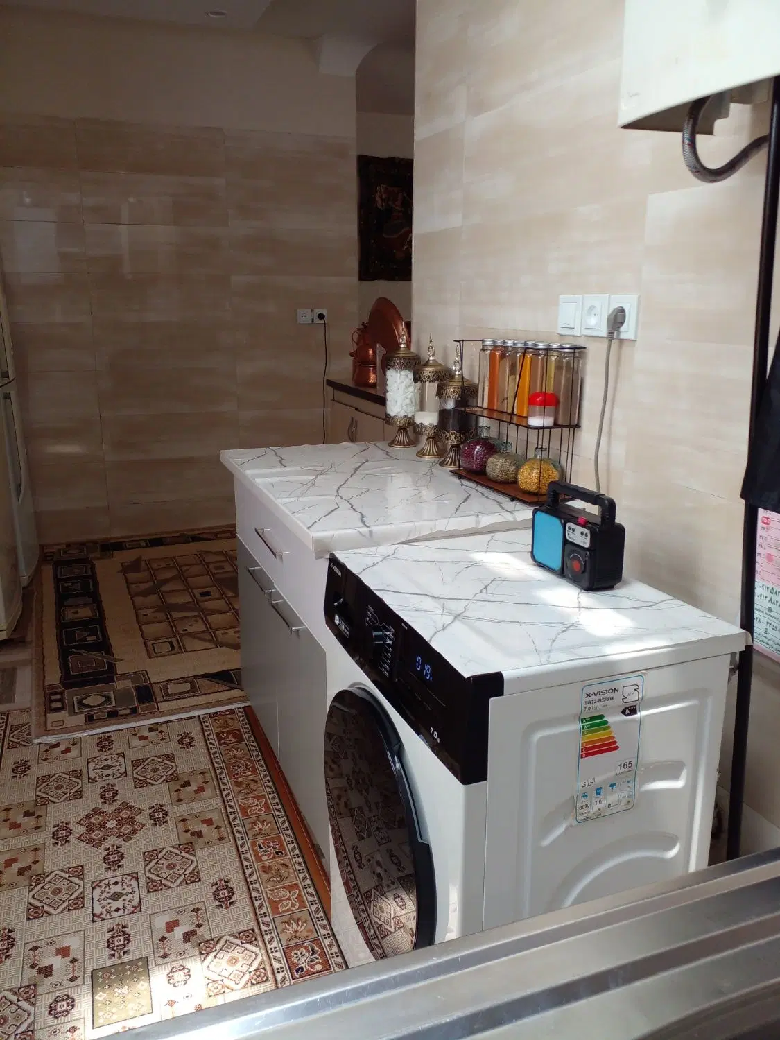خانه ویلایی واقع درخیابان مولوی