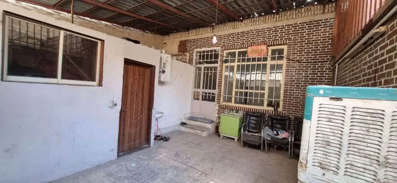 منزل ویلایی دربست سه خواب مبله با پارکینگ شیرازی