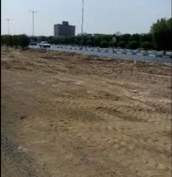 زمین هفت باغ