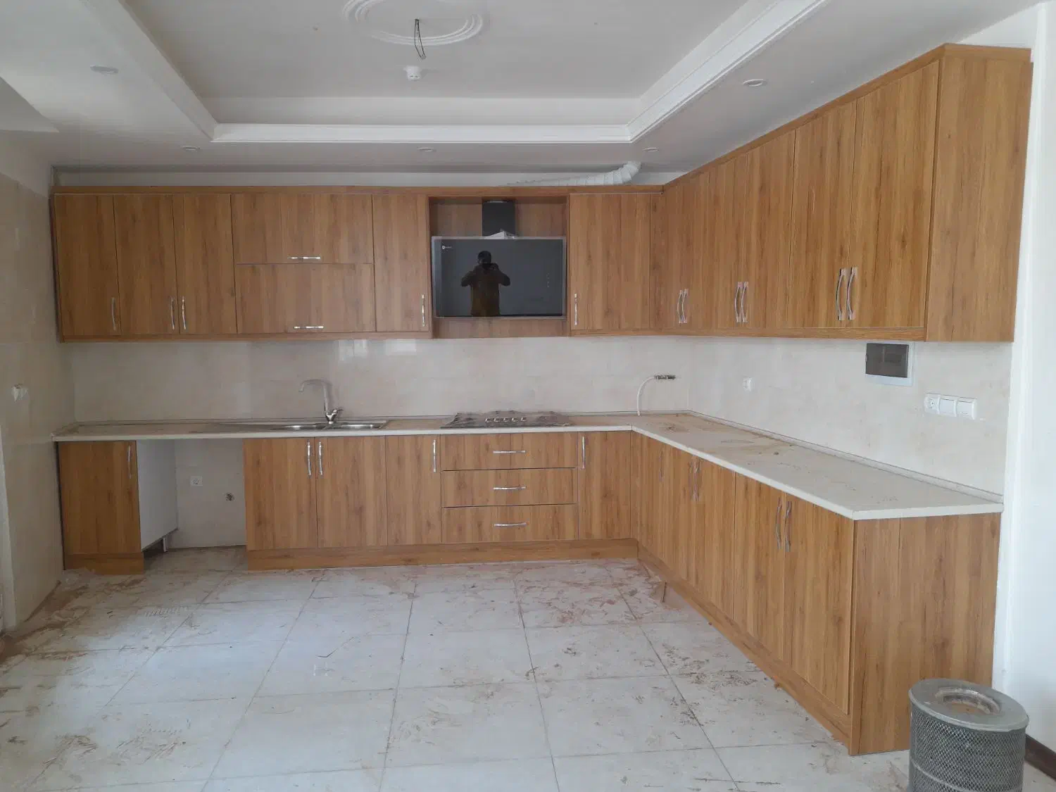 آپارتمان ۱۰۳متری نوساز فول امکانات
