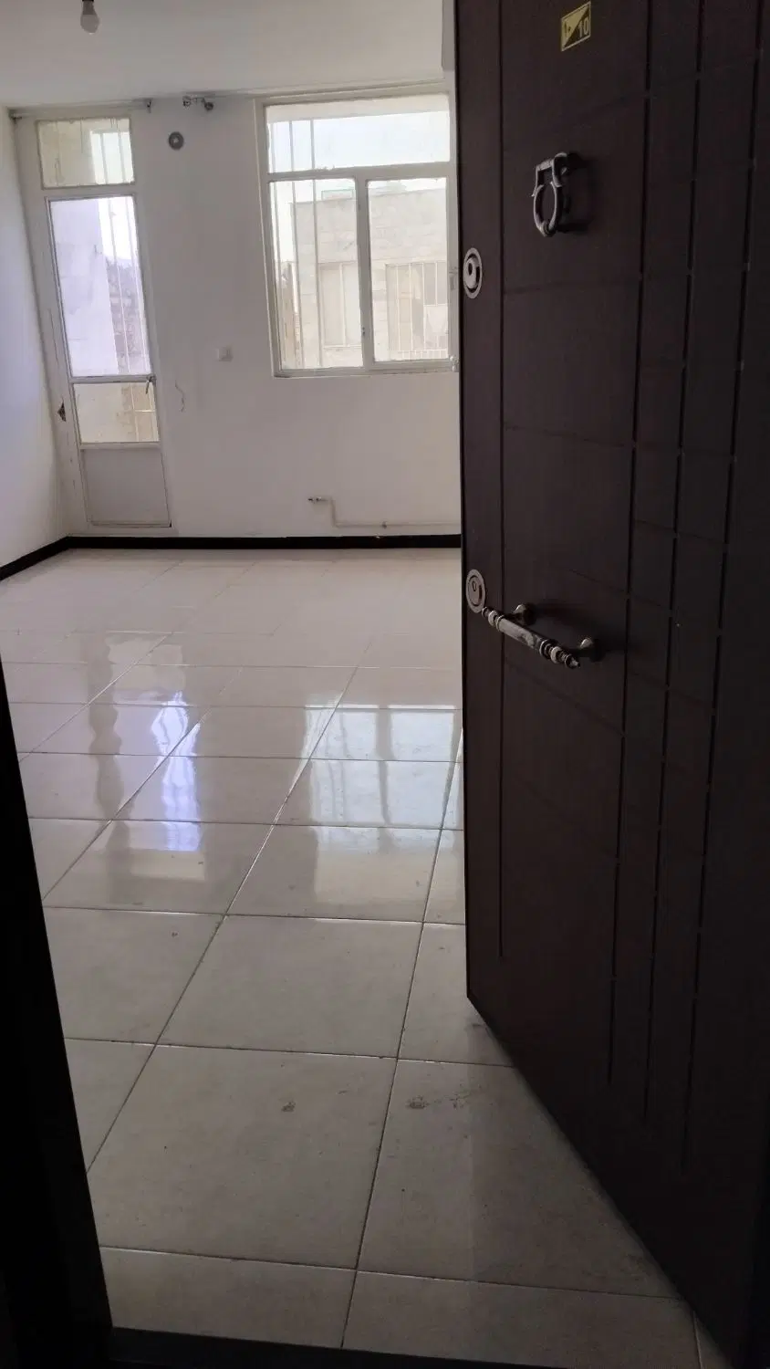 رهن کامل اپارتمان ۶۰متری