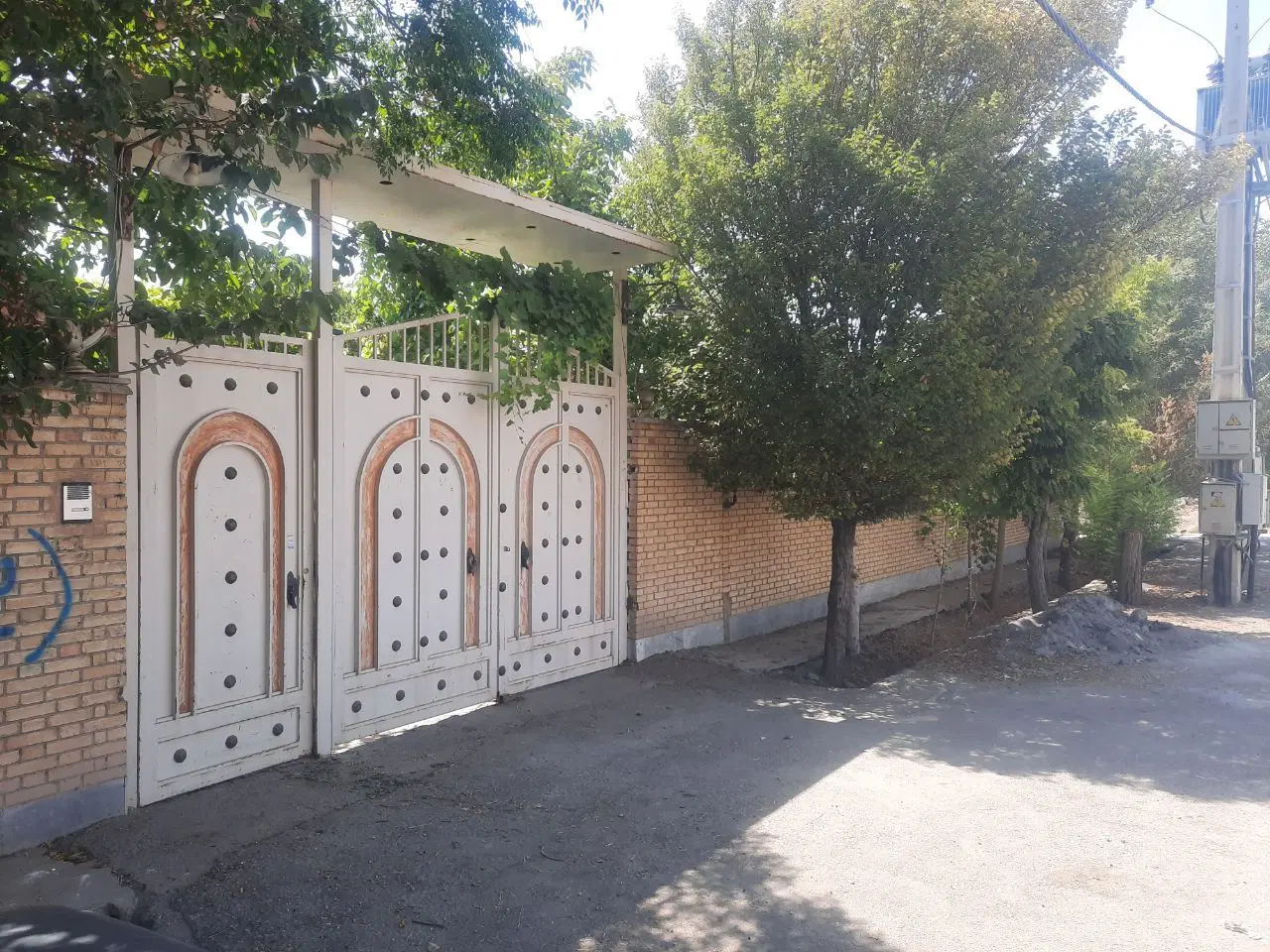 باغ با امکانات کامل .امکان معاوضه با آپارتمان