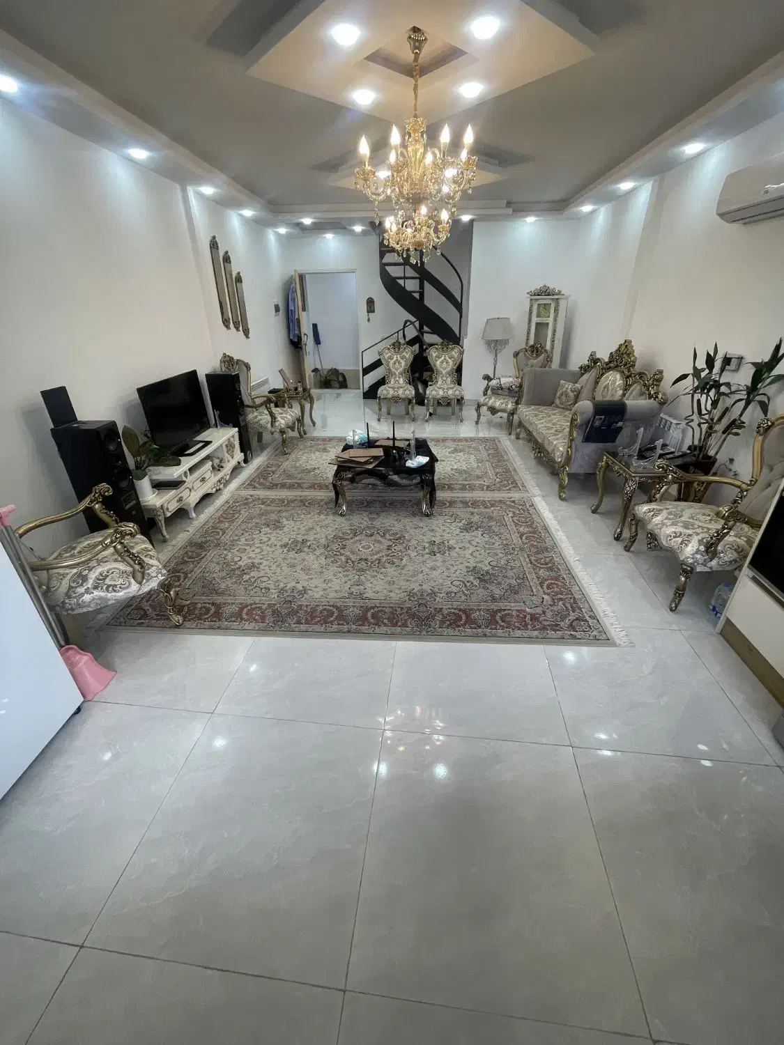 آپارتمان دوبلکس فول امکانات