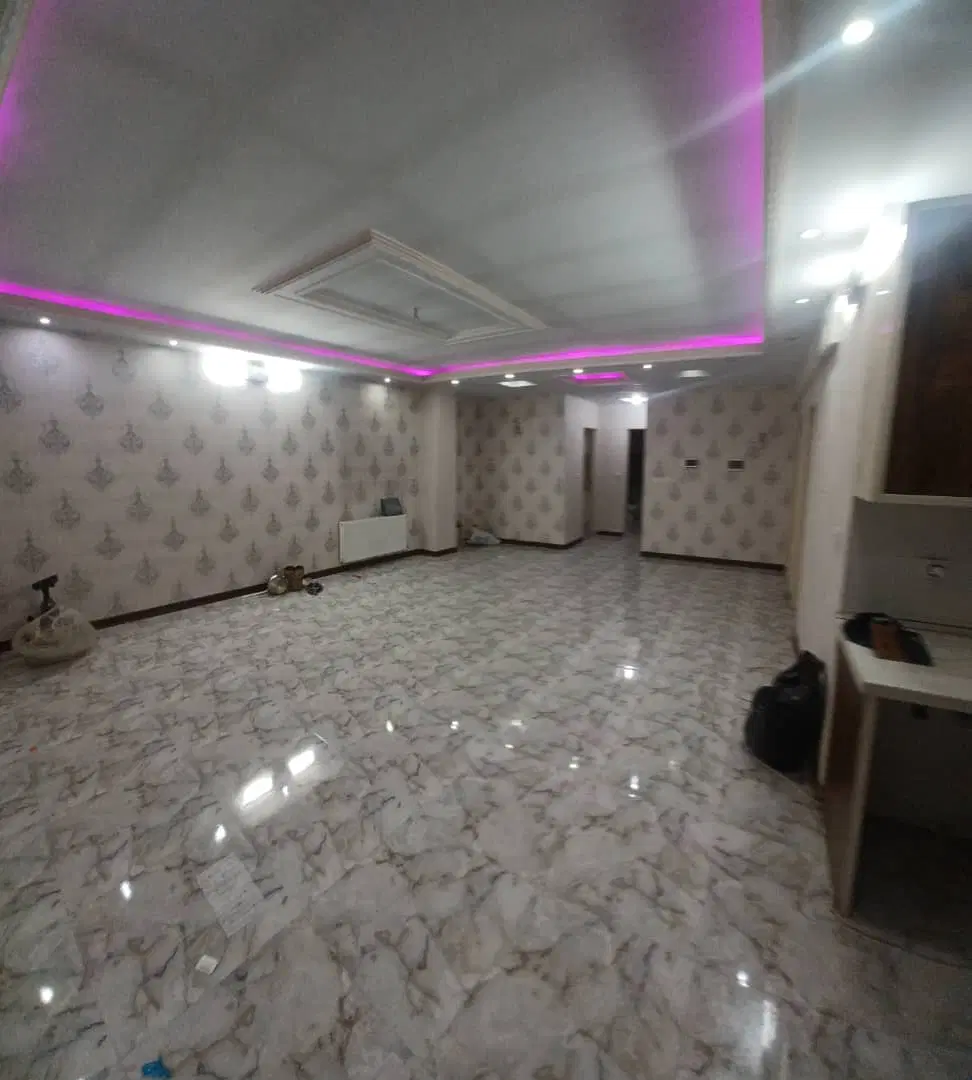 ۹۲ متری فول  تکواحد سر دونبش سرتخت