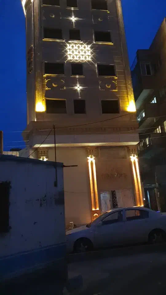 مغازه  سنددار۶۰ متر + ۵۰ متر بالکن خ عباسی