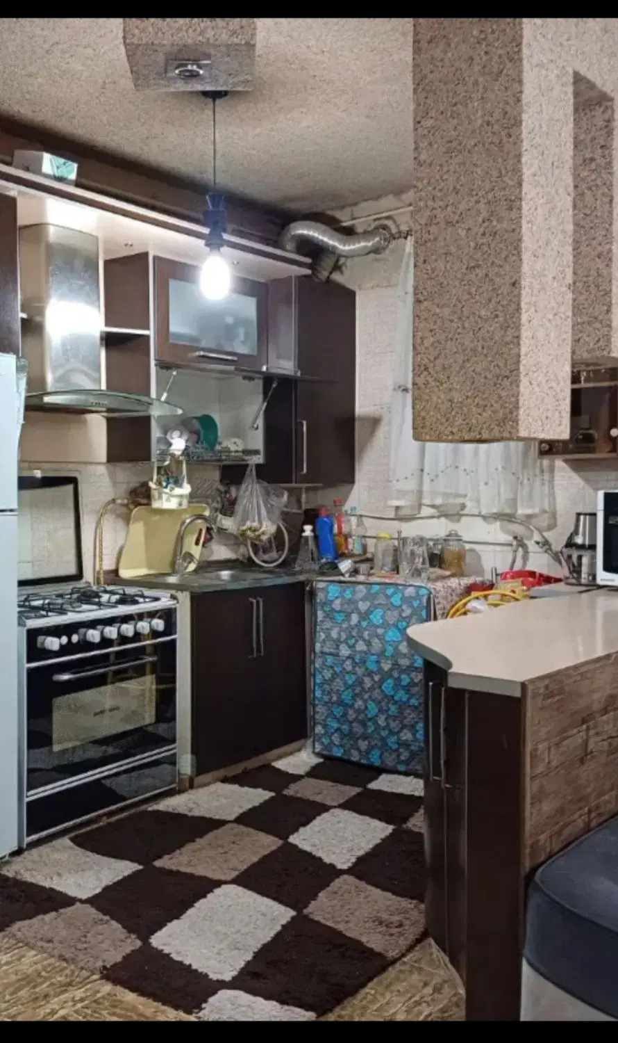 منزل ویلایی ۸۵ متری  ساخت ۹۴ دکتر حسابی