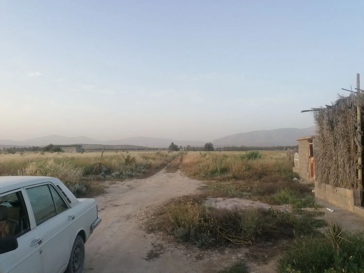زمین سر نبش
