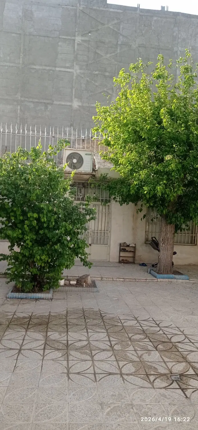 250متر ویلایی کوشش_تراکم زیاد_حاشیه10متر