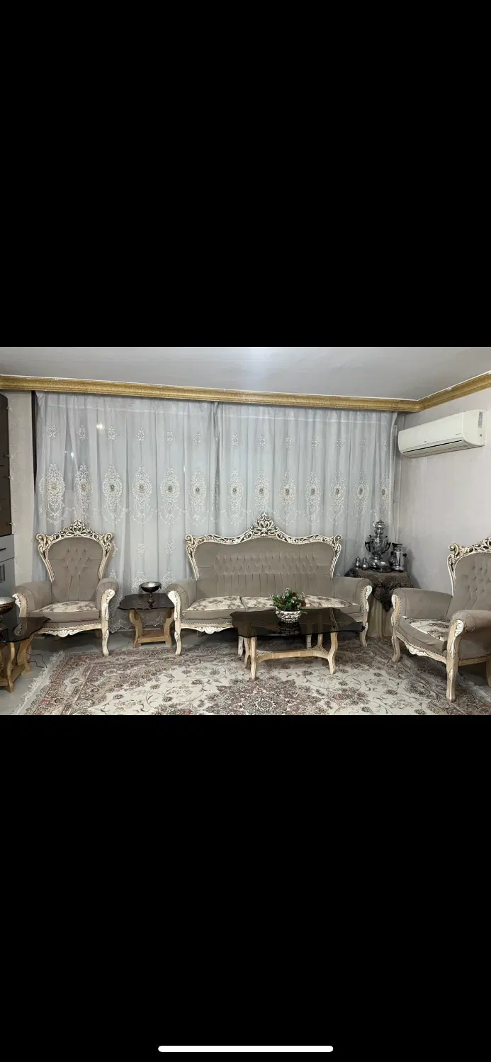 واحد خیلی تمیز فول امکانات