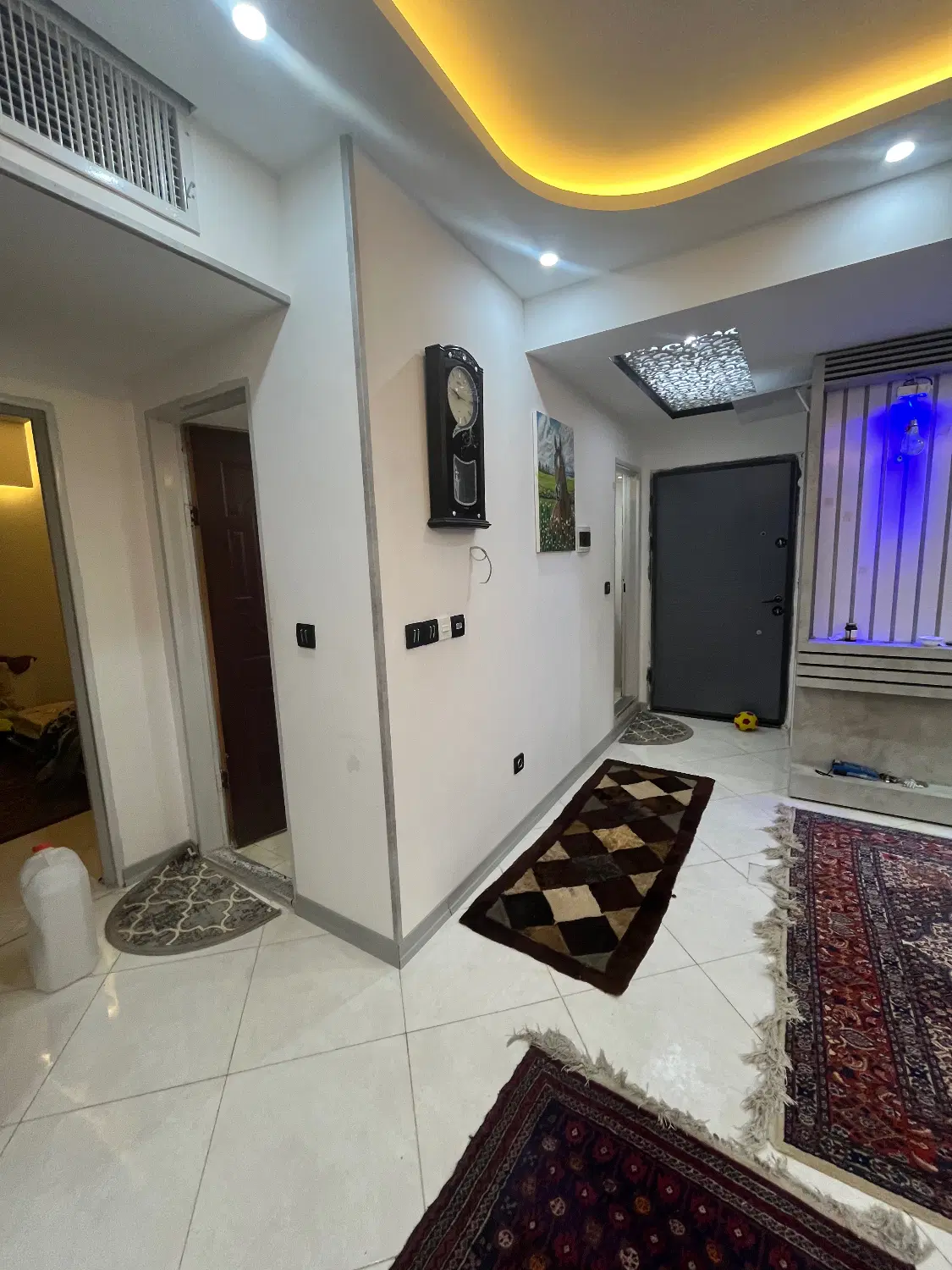 رهن کامل آپارتمان مجتمع ولیعصر۲