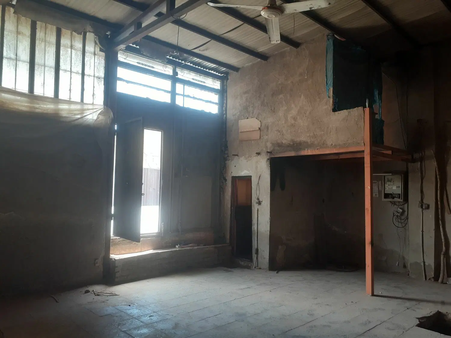 کارگاه ۱۰۰متری کوچه مسجد