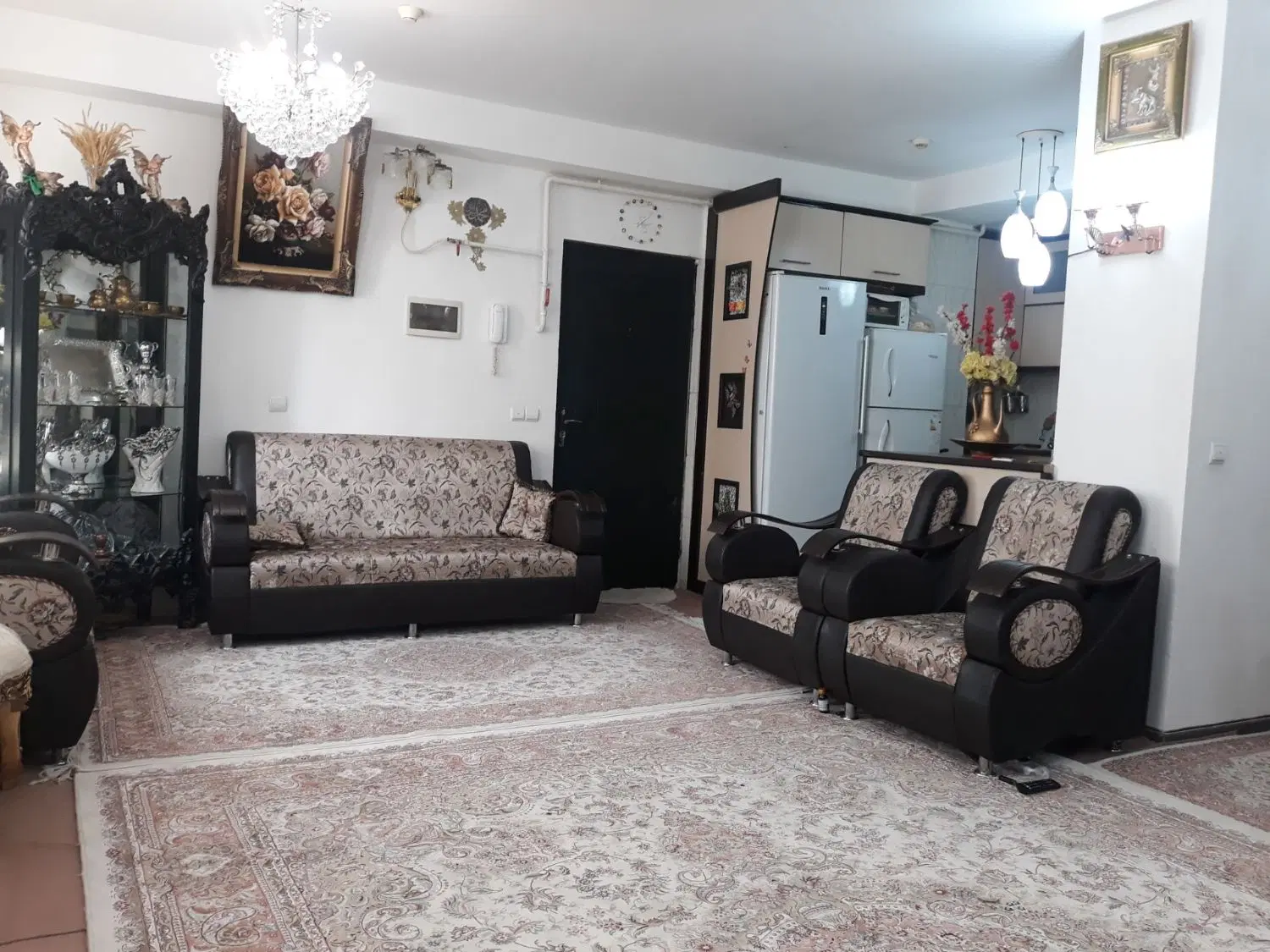 آپارتمان ۷۰ متری تر تمیز عالی بهترین گزینه