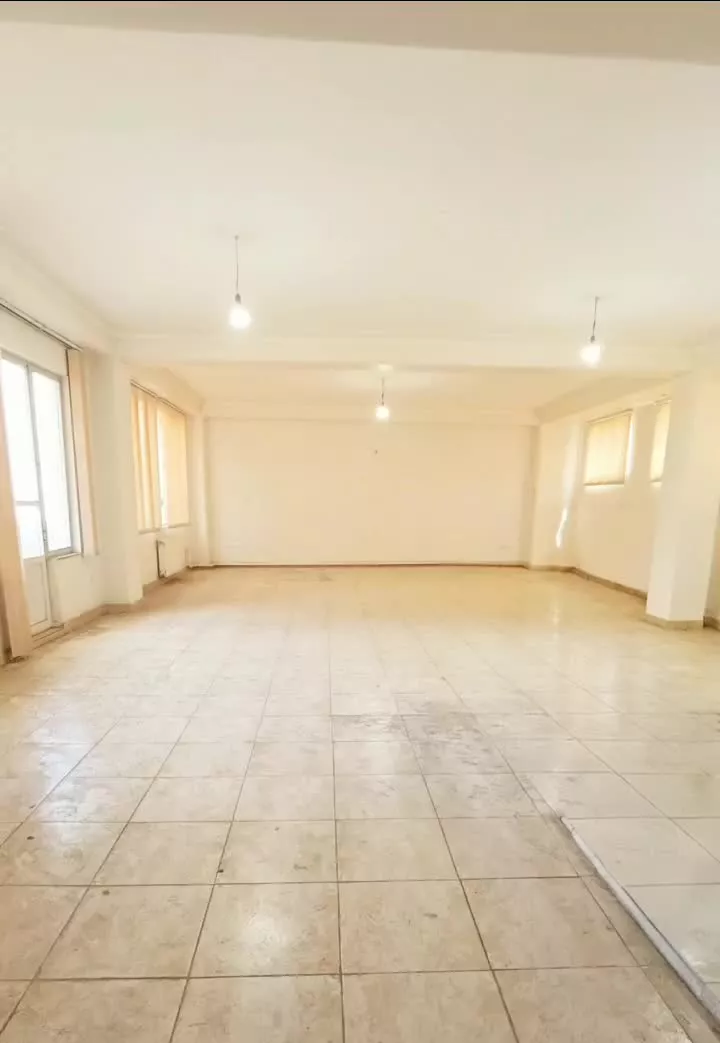 آپارتمان ۱۸۶ متر بلوار گلکار_گلپارک_باغمیشه